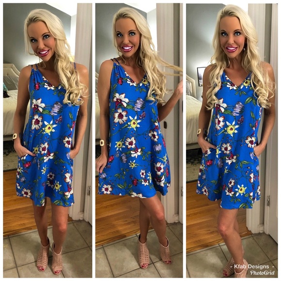 🥰LAST 1! Gorgeous Royal Blue Floral Tunic Dress! - Picture 2 of 3